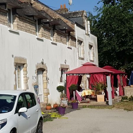 Ty Flour Di Lys Hotel Рошфор-ан-Тер Екстериор снимка